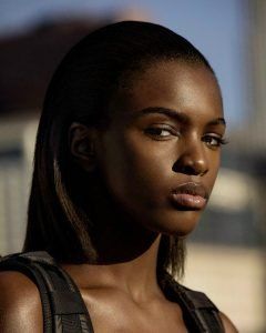 "Meus Protagonistas Sabem Que Eu Escrevo Pra Minha Mulher" 8